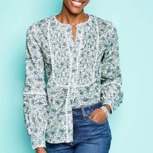 Talbots Scallop Lace Trim Top Petite Small Blooming Daffodils Floral Pintucks PS